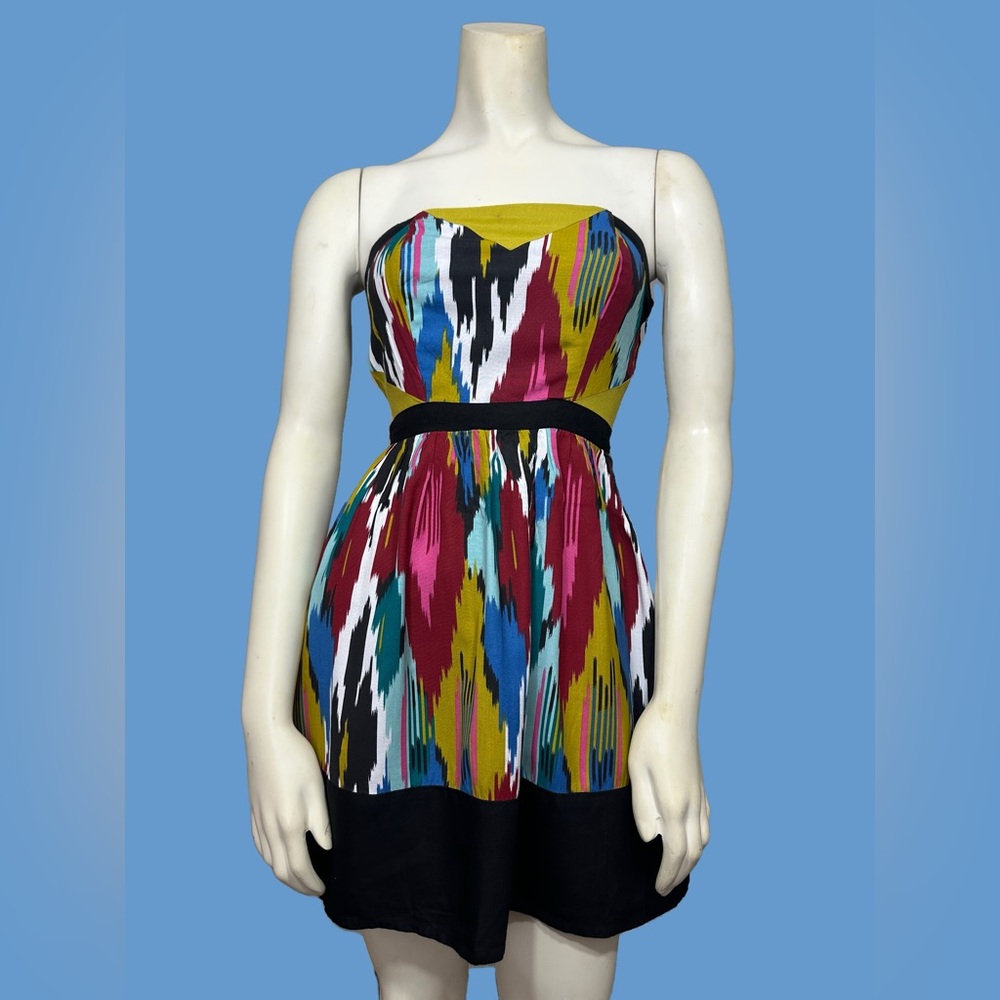 Silence + Noise Strapless Mini Dress (Urban Outfitters)